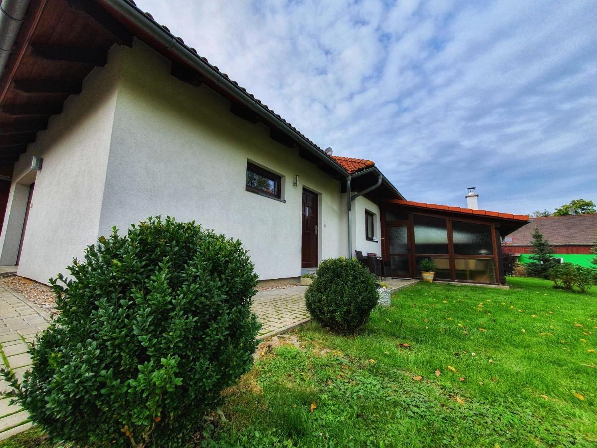 Domek Cisarsky Sluknov Exterior photo